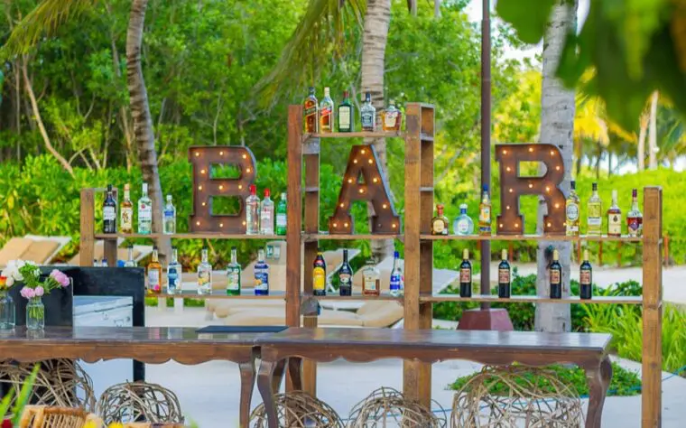 Wedding Bar